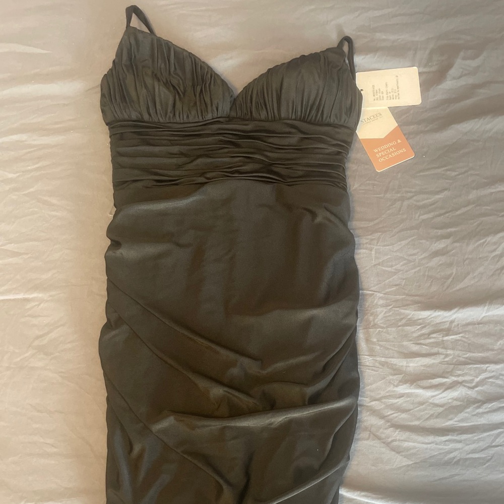 STACEES DRESS - Picture 4 of 6